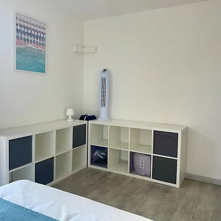 Very In With Pool בנדול