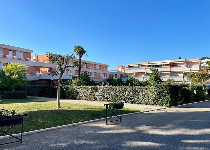 Apartment Very In With Pool *